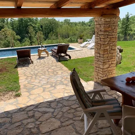 Kuca Za Odmor Lorela Hotel Zminj